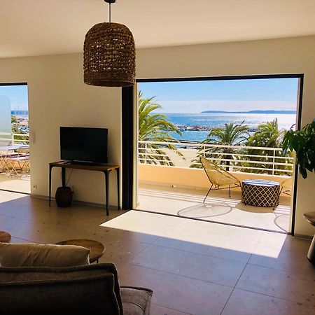 Appartement T3 Lumineux Traversant Totalement Neuf En Face De La Plage Front De Mer Vue Sur Les Iles Vue Mer Panoramique Assuree Residence De La Plage Centre Ville Du Lavandou 3Eme Etage Avec Ascenseur Appartement T3 Le Lavandou Exterior photo