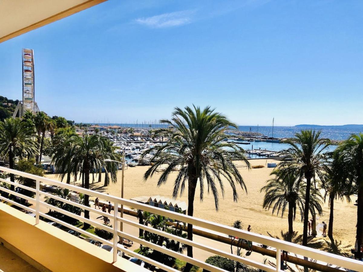 Appartement T3 Lumineux Traversant Totalement Neuf En Face De La Plage Front De Mer Vue Sur Les Iles Vue Mer Panoramique Assuree Residence De La Plage Centre Ville Du Lavandou 3Eme Etage Avec Ascenseur Appartement T3 Le Lavandou Exterior photo