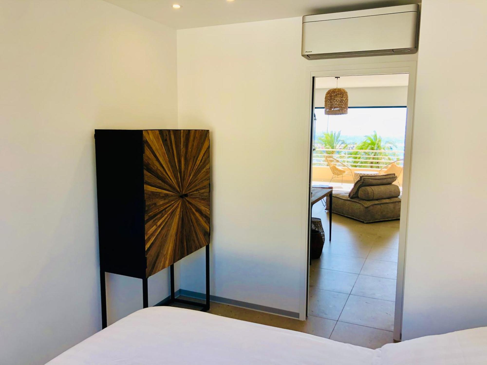 Appartement T3 Lumineux Traversant Totalement Neuf En Face De La Plage Front De Mer Vue Sur Les Iles Vue Mer Panoramique Assuree Residence De La Plage Centre Ville Du Lavandou 3Eme Etage Avec Ascenseur Appartement T3 Le Lavandou Exterior photo